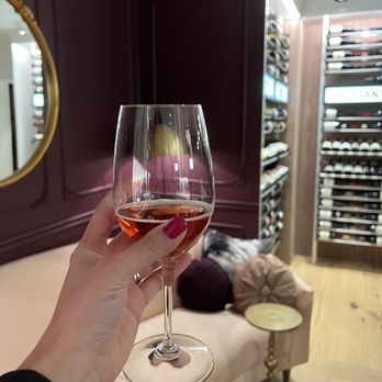 Accent Wine Parlor - Lambrusco taste - Beer, Wine & Spirits Near Me - Columbus, Ohio