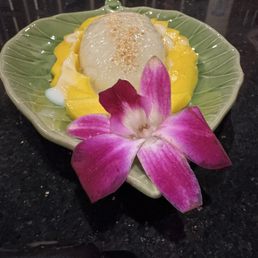 Mango with Sweet Sticky Rice (GF) Mango with Sweet Sticky Rice (GF)