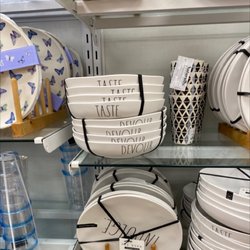HomeGoods