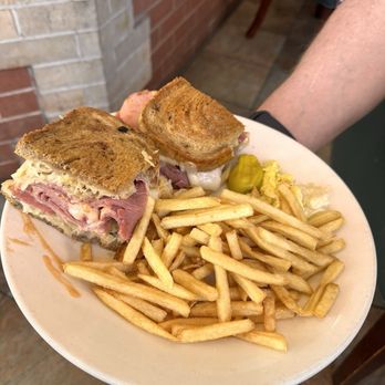 Sammy B's - Enormous amount of a delicious Classic Reuben - New American Near Me - Lebanon, Tennessee Sammy B's - Enormous amount of a delicious Classic Reuben - New American Near Me - Lebanon, Tennessee