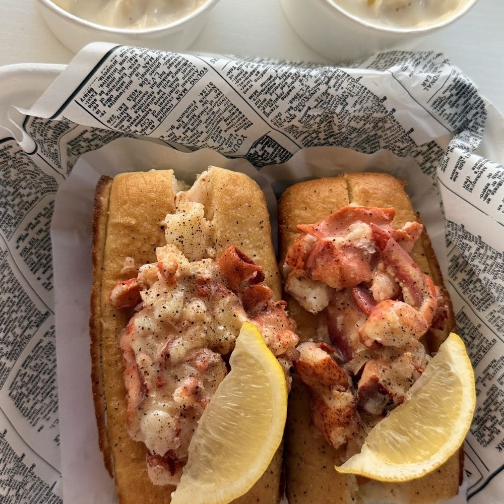 Lobster West - Lobster Roll | Mac & Cheese - Seafood Near Me - Encinitas, California Lobster West - Lobster Roll | Mac & Cheese - Seafood Near Me - Encinitas, California