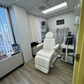 Demigod Aesthetics - Now offering advanced treatments such as HydraFacial, Alma Plasma, TED Hair Restoration, and more! - Skin Care Near Me - Annandale, Virginia Demigod Aesthetics - Now offering advanced treatments such as HydraFacial, Alma Plasma, TED Hair Restoration, and more! - Skin Care Near Me - Annandale, Virginia