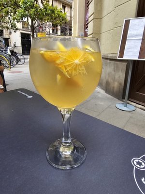 Photo of L'Antic Forn - Barcelona, B, ES. Sangrías