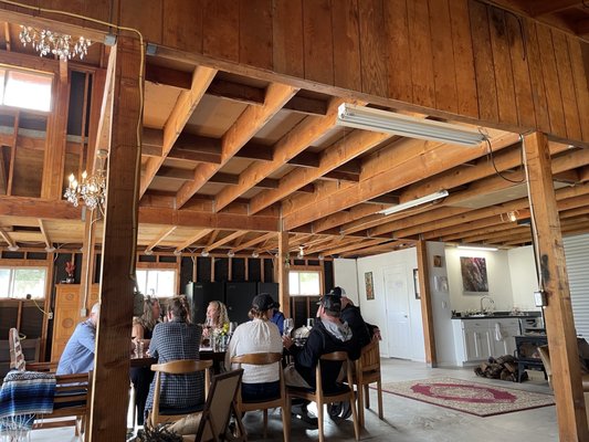 Willow Creek Wine Co. by null