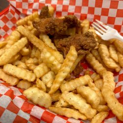Melrose Burgers ‘N Fries - Chicken tenders and fries
