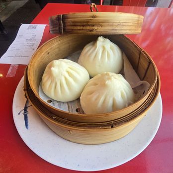 Dumpling Hours - Pork buns. Iconic but kinda basic. Adding chili oil and soy sauce helped. - Dim Sum Near Me - Palo Alto, California Dumpling Hours - Pork buns. Iconic but kinda basic. Adding chili oil and soy sauce helped. - Dim Sum Near Me - Palo Alto, California