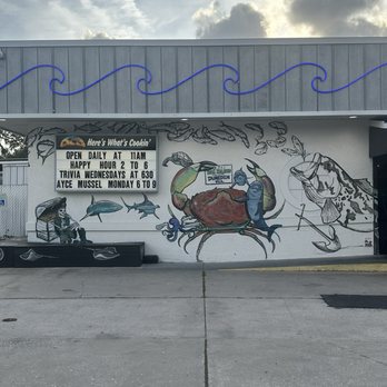 Hog Island Fish Camp - Outside of restaurant - Seafood Near Me - Dunedin, Florida