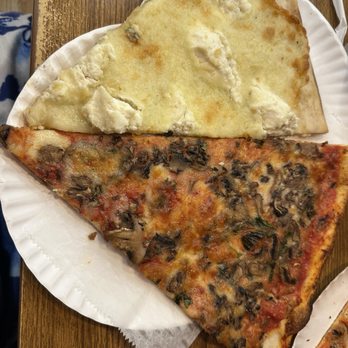 NY Pizza Suprema - Mushroom pizza and White Pizza with Garlic - Pizza Near Me - New York, New York NY Pizza Suprema - Mushroom pizza and White Pizza with Garlic - Pizza Near Me - New York, New York