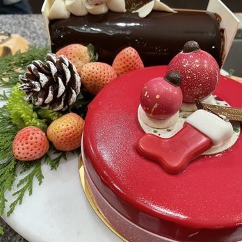Norman Love Confections - Christmas dessert. - Chocolatiers & Shops Near Me - University Park, Florida Norman Love Confections - Christmas dessert. - Chocolatiers & Shops Near Me - University Park, Florida