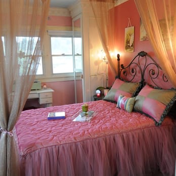 Genchi Interior Design Group - Little girls bedroom design, custom bedding and pillow designed by us! - Interior Design Near Me - Costa Mesa, California Genchi Interior Design Group - Little girls bedroom design, custom bedding and pillow designed by us! - Interior Design Near Me - Costa Mesa, California