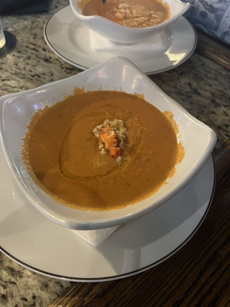 Station House Wine Bar & Grill