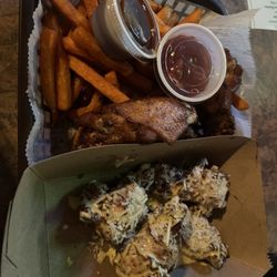 The Main Street Pub of Monticello - Wings and sweet potato fries.