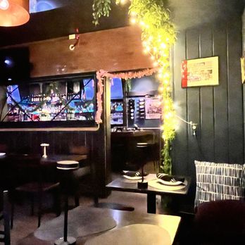 Speak easy Tapas Bar - Bar - Cocktail Bars Near Me - East Rockaway, New York
