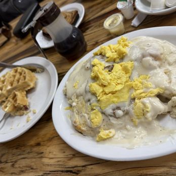 Jerry Bob's Family Restaurant - Biscuits and Gravy. I also ordered a side Bacon Waffle!! Yum!! - Breakfast & Brunch Near Me - Oro Valley, Arizona Jerry Bob's Family Restaurant - Biscuits and Gravy. I also ordered a side Bacon Waffle!! Yum!! - Breakfast & Brunch Near Me - Oro Valley, Arizona