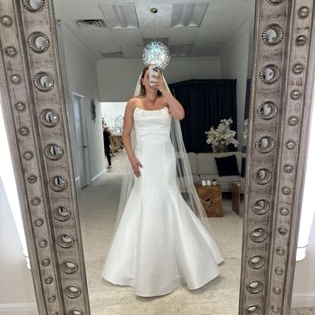 Boca Raton Bridal - Dress and Veil. - Bridal Near Me - Boca Raton, Florida Boca Raton Bridal - Dress and Veil. - Bridal Near Me - Boca Raton, Florida