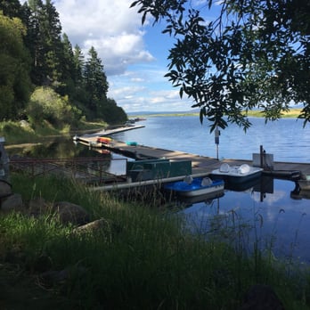 Rocky Point Resort - Calm waters for canoeing. - Resorts Near Me - Klamath Falls, Oregon Rocky Point Resort - Calm waters for canoeing. - Resorts Near Me - Klamath Falls, Oregon