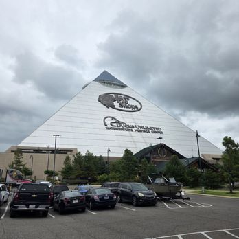 Bass Pro Shop - Guns & Ammo Near Me - Memphis, Tennessee