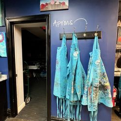 Pinot's Palette - Aprons