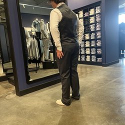 Mens Wearhouse - Lighting situation