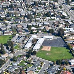 Hayward Twin Oaks Montessori School