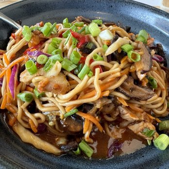 Kitchen Social - Szechuan noodles - New American Near Me - Westlake, Ohio Kitchen Social - Szechuan noodles - New American Near Me - Westlake, Ohio