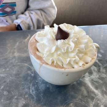 Hershey Pantry - Hot Chocolate with Whipped Cream - Breakfast & Brunch Near Me - Hershey, Pennsylvania Hershey Pantry - Hot Chocolate with Whipped Cream - Breakfast & Brunch Near Me - Hershey, Pennsylvania