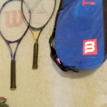 Absolute Pawn - Tennis racquets and carrying bag for tennis racquets and equipment, tennis balls, towels, wrist bands,head bands - Pawn Shops Near Me - Citrus Heights, California