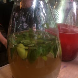 Bar Karmazyn - Przepyszna lemoniada o smaku malinowym :)