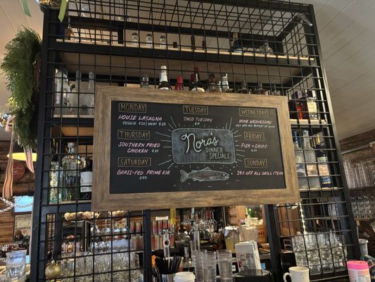 Nora's Fish Creek Inn by null