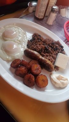 Myra's Salvadorian Cuisine by null