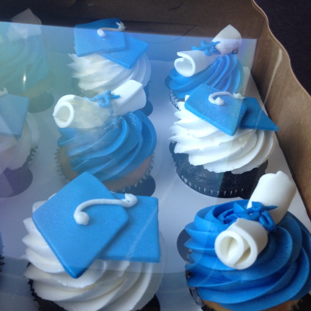 Creative Cakes - Perfect for our God daughter Eva and her graduation - Bakeries Near Me - Anaheim, California Creative Cakes - Perfect for our God daughter Eva and her graduation - Bakeries Near Me - Anaheim, California