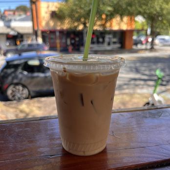 Coconut cupcake latte