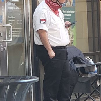 U.S. Bank Branch - I'm ashamed of the security employees at the front door paying more attention on their  devices than their surroundings. - Banks & Credit Unions Near Me - Pomona, California