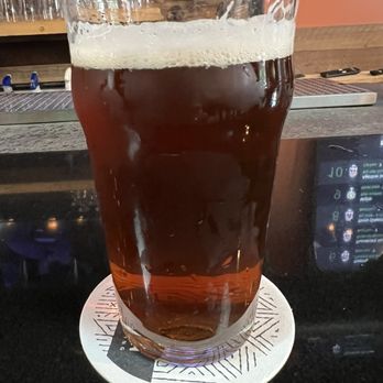 Late Addition Brewing + Blending - Well Met - English Pale Ale - Brewpubs Near Me - Pittsburgh, Pennsylvania