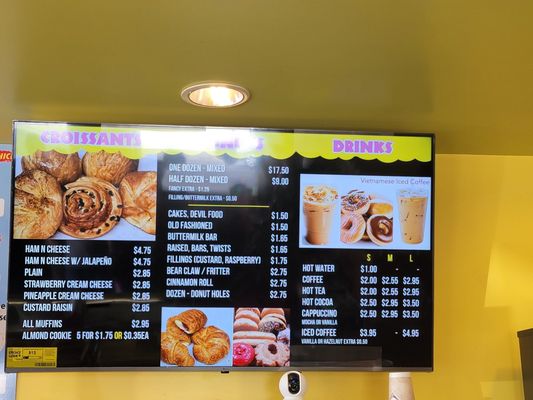 Alhambra Donuts by null