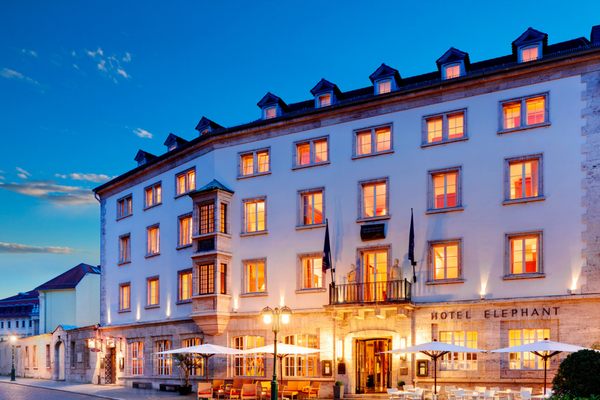 Hotel Elephant Weimar, Autograph Collection by null