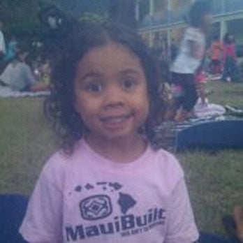 Kapunahala Elementary School - At hunters school movie nite - Elementary Schools Near Me - Kaneohe, Hawaii
