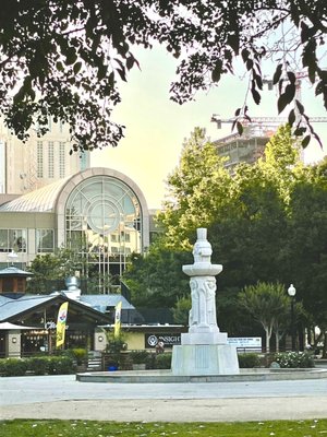 César Chávez Plaza by null