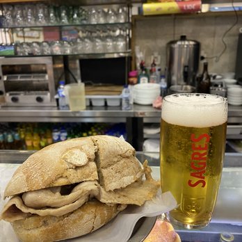 O Trevo - Beer Bar Near Me - Lisbon, 11