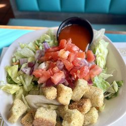 Mama's Grill - Side Salad