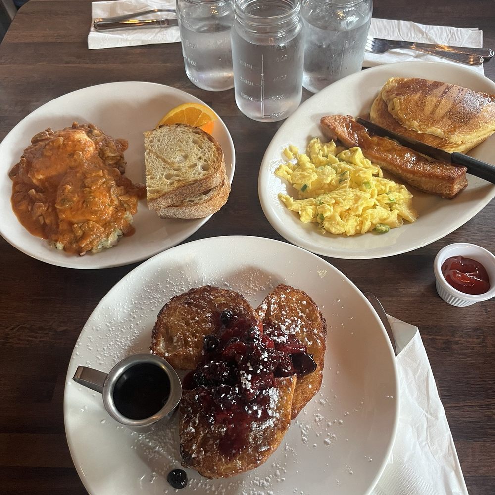 Americana - AMERICANA BENEDICT, MAPLE GLAZED PORK BELLY(gluten free), FRENCH TOAST - New American Near Me - Seattle, Washington