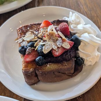 Egghead Cafe - La-La French Toast. The toast was not good. Tough to cut. Chewy. $11 - Coffee & Tea Near Me - Honolulu, Hawaii Egghead Cafe - La-La French Toast. The toast was not good. Tough to cut. Chewy. $11 - Coffee & Tea Near Me - Honolulu, Hawaii