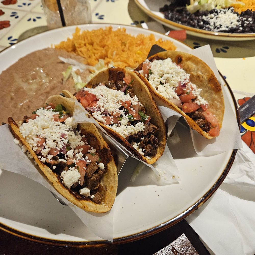 Tulum Tacos & Tequila - Tacos al carbon with steak - Mexican Near Me - Brockton, Massachusetts Tulum Tacos & Tequila - Tacos al carbon with steak - Mexican Near Me - Brockton, Massachusetts