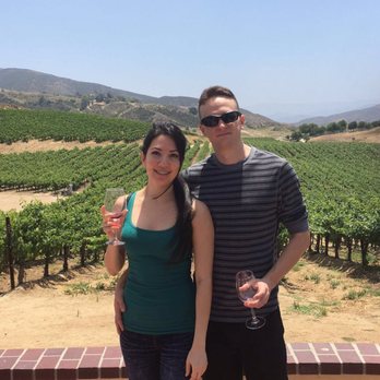 Grapeline Wine Tours - Leoness Cellars Winery - Wine Tours Near Me - Temecula, California Grapeline Wine Tours - Leoness Cellars Winery - Wine Tours Near Me - Temecula, California