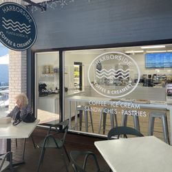 Harborside Coffee and Creamery - Store front