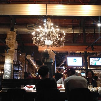Scaddabush - Decor - Italian Near Me - Richmond Hill, Ontario Scaddabush - Decor - Italian Near Me - Richmond Hill, Ontario