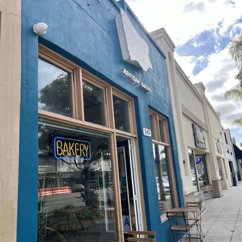 Prager Brothers Artisan Bread - Bakeries Near Me - Encinitas, California