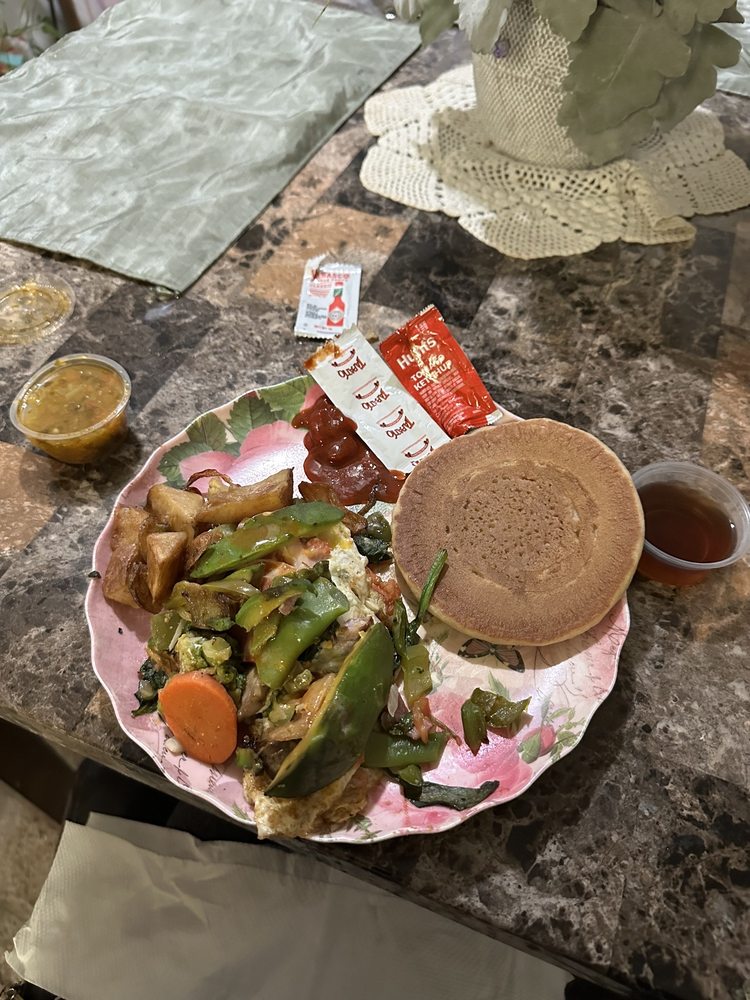 M & J Family Restaurant