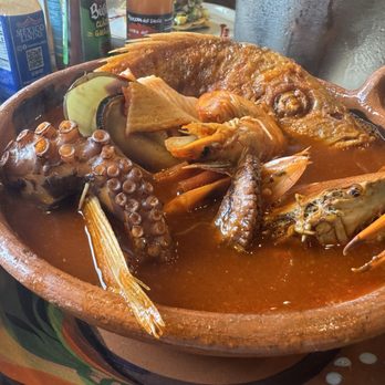 Tacosteño Seafood - Caldo arrecho mucho sabor el marisco de calidad y sobretodo el esmero de hacer las cosas bien. - Seafood Near Me - Franklin Park, Illinois