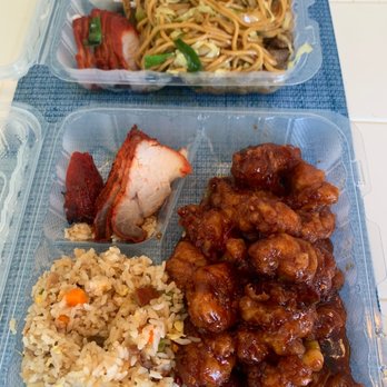 Wan Lung Chinese - two plastic containers of food - Chinese Near Me - Clackamas, Oregon Wan Lung Chinese - two plastic containers of food - Chinese Near Me - Clackamas, Oregon